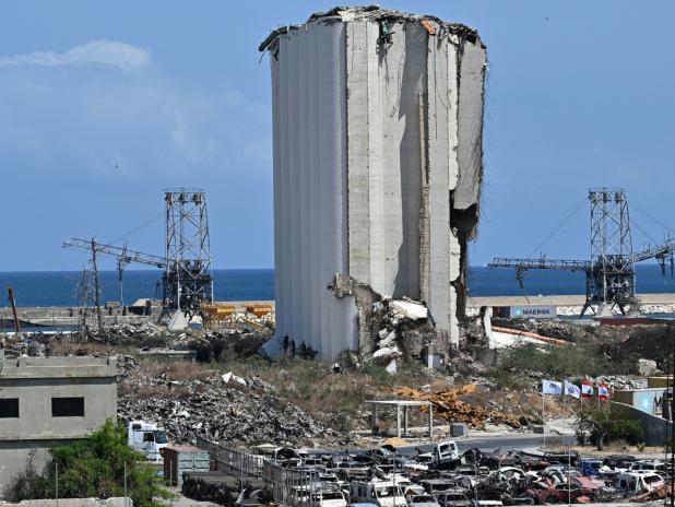 Lebanese Prosecutor Seeks Charges Against Former President Michel Aoun Over 2020 Beirut Port Blast