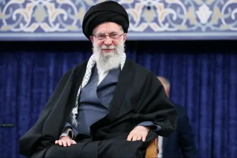 Donald Trump Says U.S. Navy Acts Like Pirates During Blockade of Iranian Ports