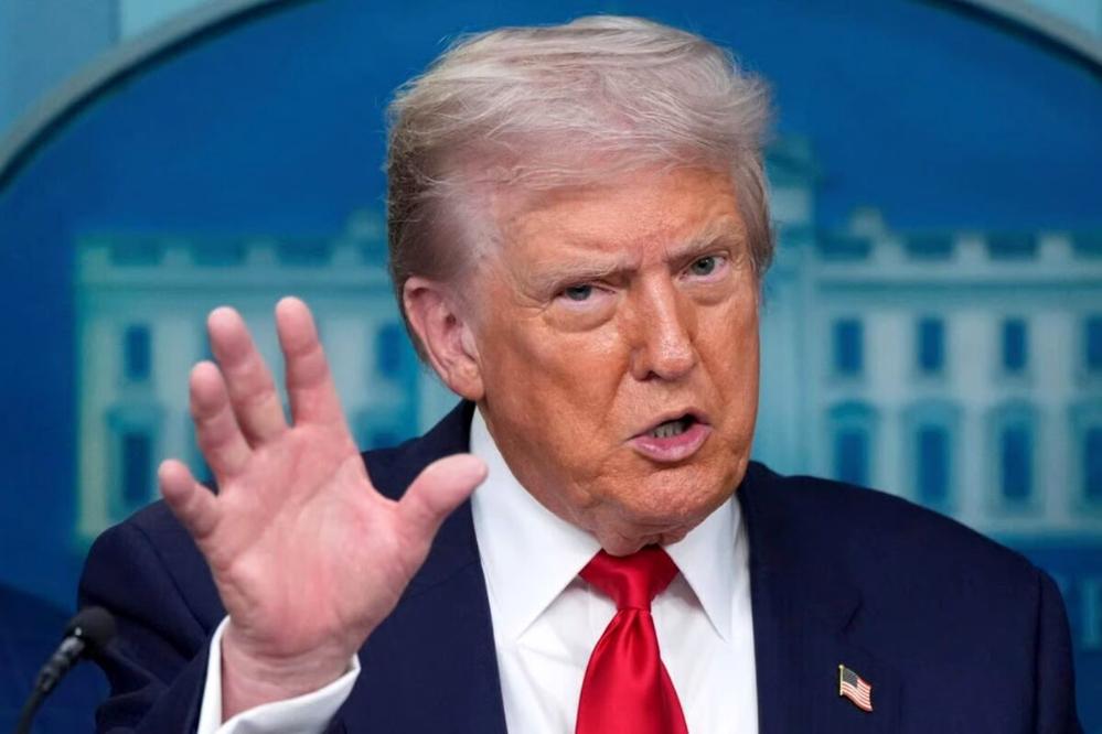 Trump Gives Iran 48 Hours to Surrender or Faces Energy-Straits Bombing