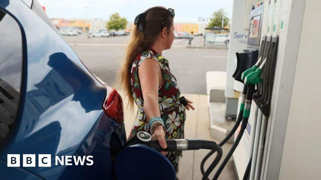 Brent Crude Climbs Above $100 as US-Iran Talks Surface Amid Middle East Tensions