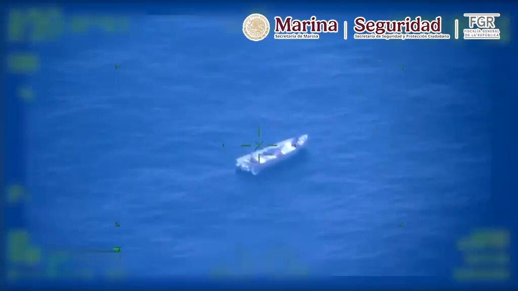 Mexican Navy Seizes More Than 4 Tons of Cocaine Off Chiapas and Oaxaca, Detains 13