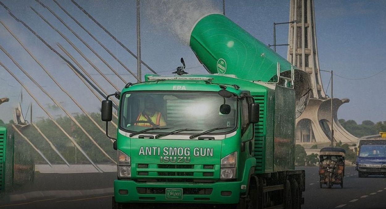 Lahore Suffocates Under Toxic Smog as Pakistan Fails to Curb Pollution