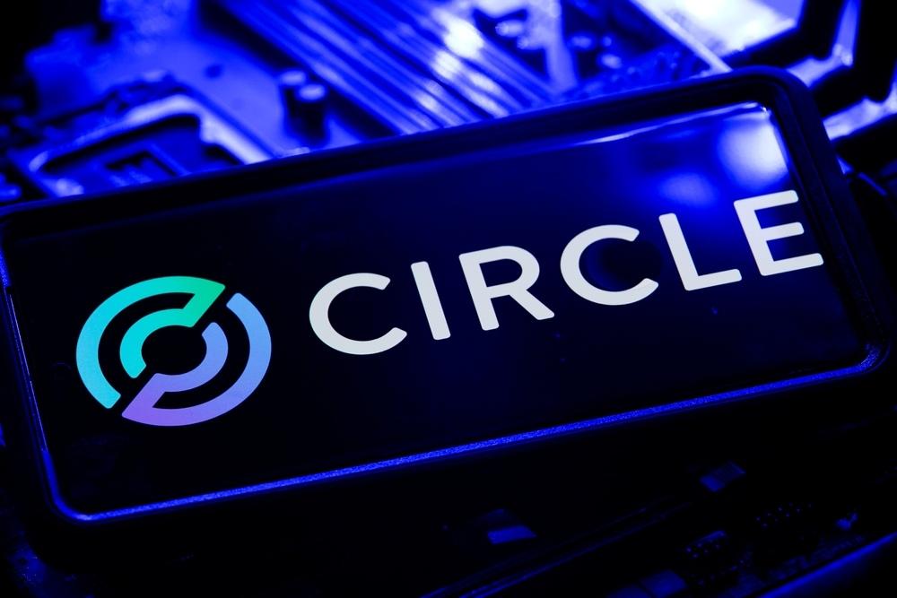 Cathie Wood’s Ark Invest Buys $5.5 Million in Circle Shares After Q1 Earnings