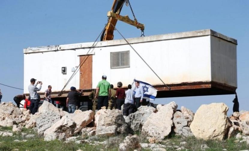 Settlers Shoot Palestinian in Wadi Abbas After Stabbing Attempt at Emek Doron Outpost