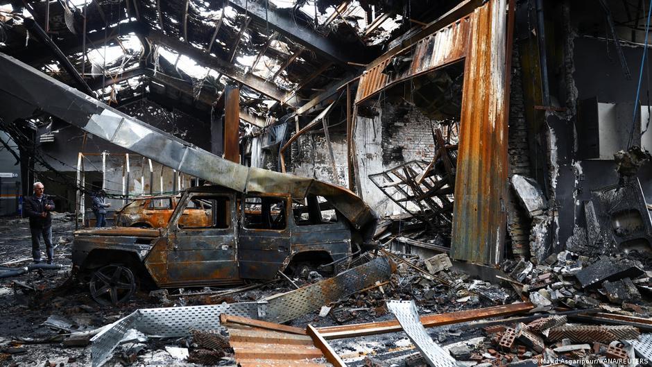 Trump Considers Seizing Kharg Island, Says He Would 'Take the Oil'