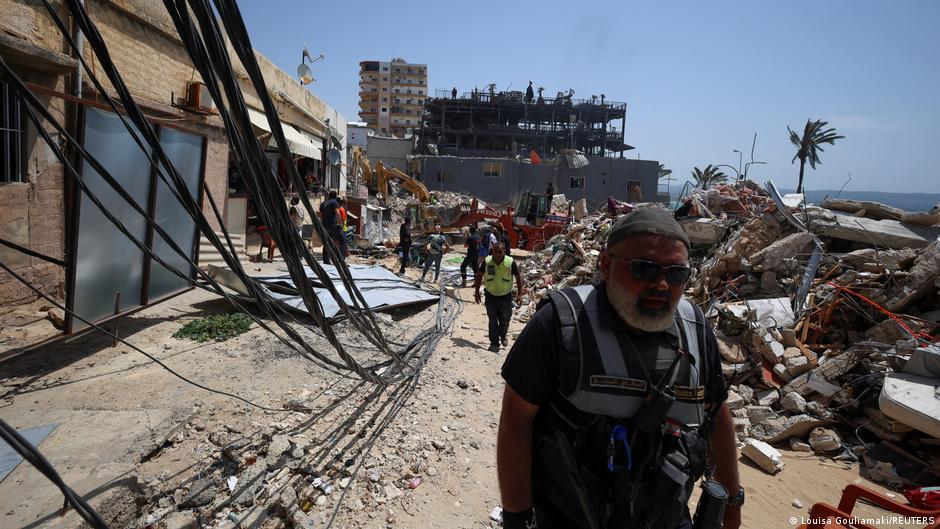 Israel Attacks Lebanon As 10-Day Ceasefire Begins, Lebanese Return Home