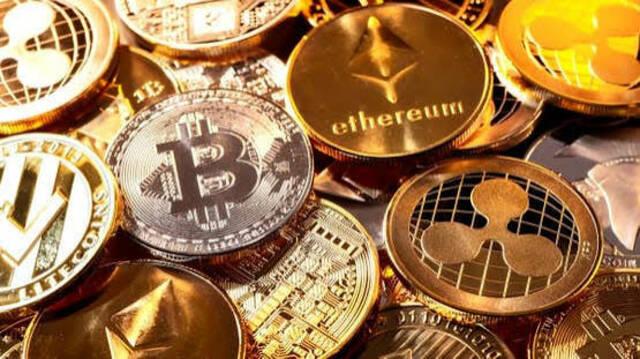 Citigroup Lifts Bitcoin Forecast To $113,000 As ETF Inflows Resume