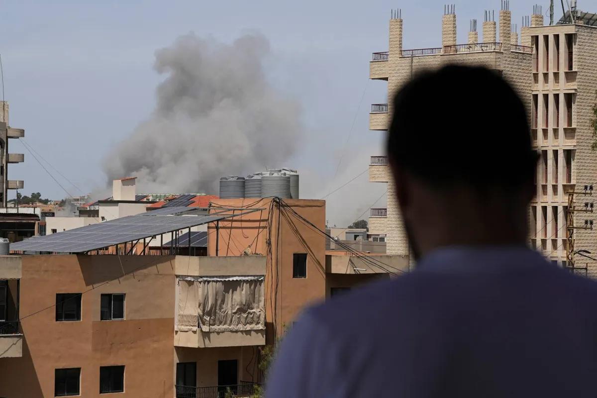 Israeli Troops Clash With Hezbollah Near Litani, Wounding Eight Soldiers