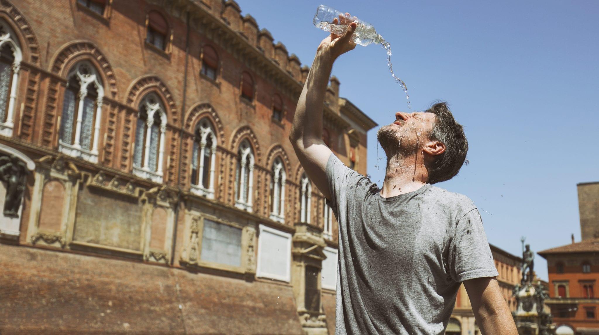 Thunderstorms Return After 32°C Heat, Triggering Orange Alert in Lombardia and Yellow Alert for Milano