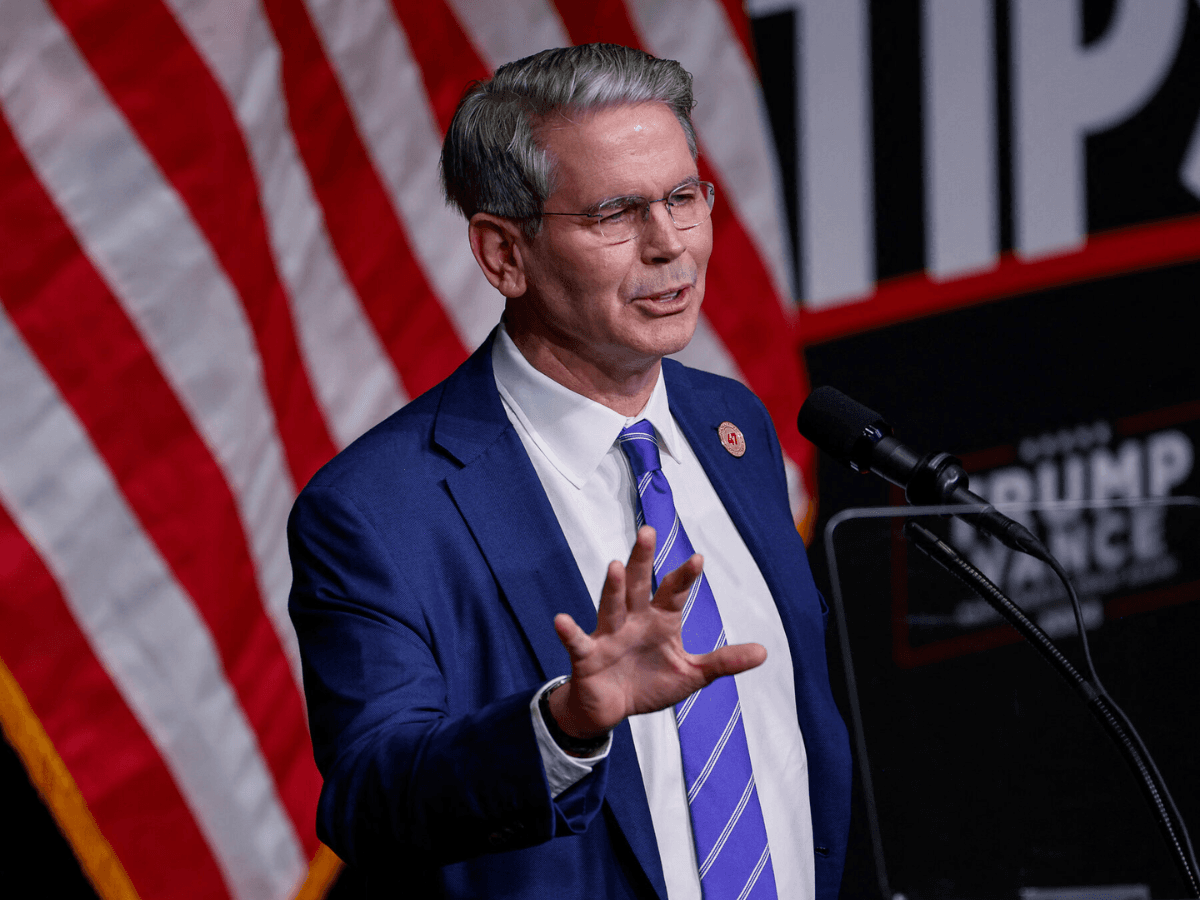 U.S. freezes $344 million in crypto assets to pressure Iran economically