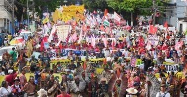 Indigenous People, Climate Activists March on COP30 Gates in Belém, Demand End to Fossil Fuels