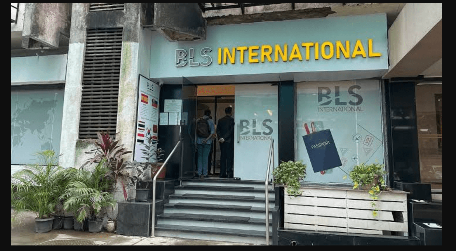 Spain Probes BLS International Over Cash-For-Schengen Racket In Algiers, Alleged €25,000 Payments