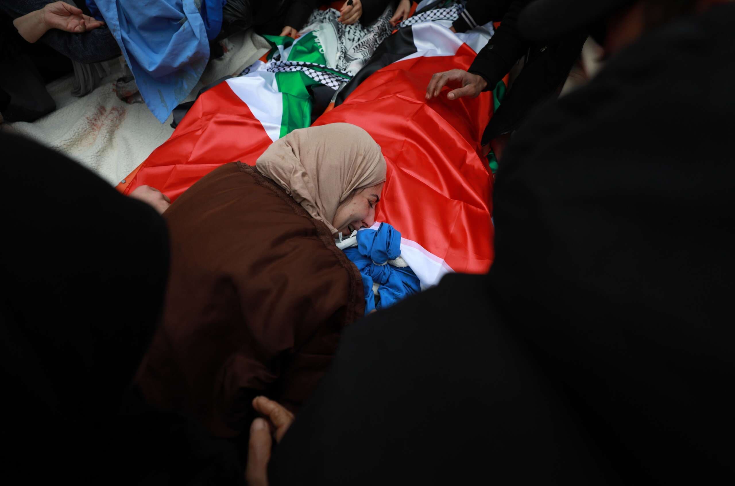 Israel Kills Palestinian Family of Six in West Bank