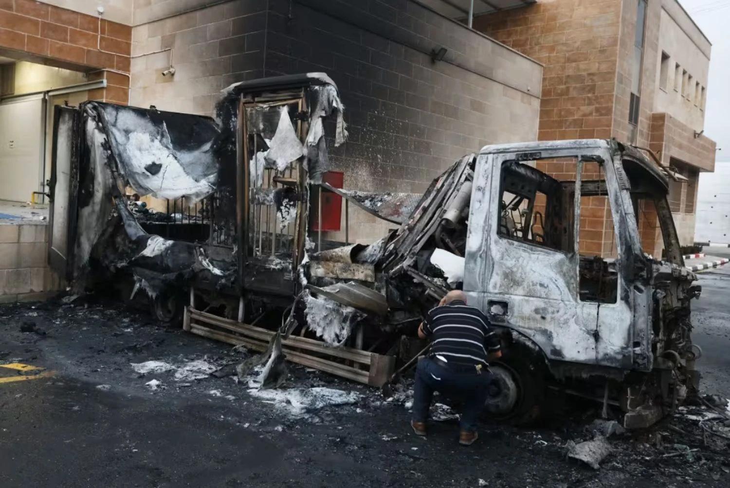 Masked Israeli Settlers Attack Two Villages in Occupied West Bank, Burn Vehicles and Injure Four Palestinians