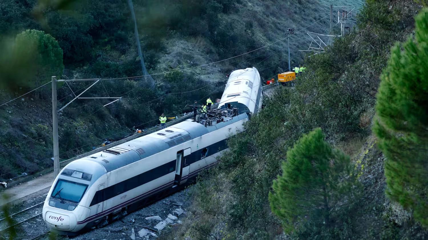 Investigators Cite Broken Track Joint as Cause of Deadly Train Collision in Southern Spain, Killing 41