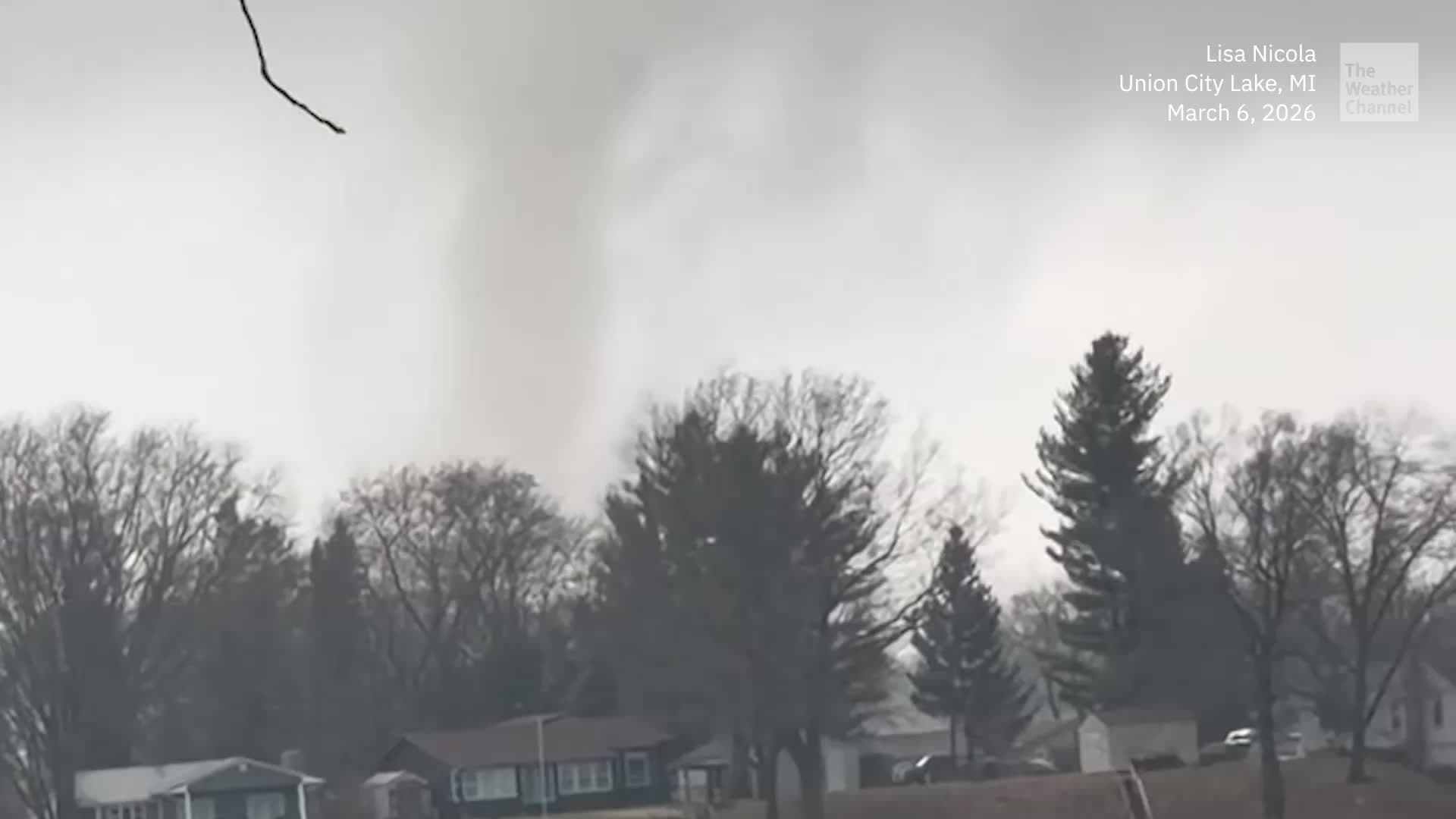 Tornadoes Kill At Least Six Across Michigan, Oklahoma; Local Reports Say Four Dead In Michigan