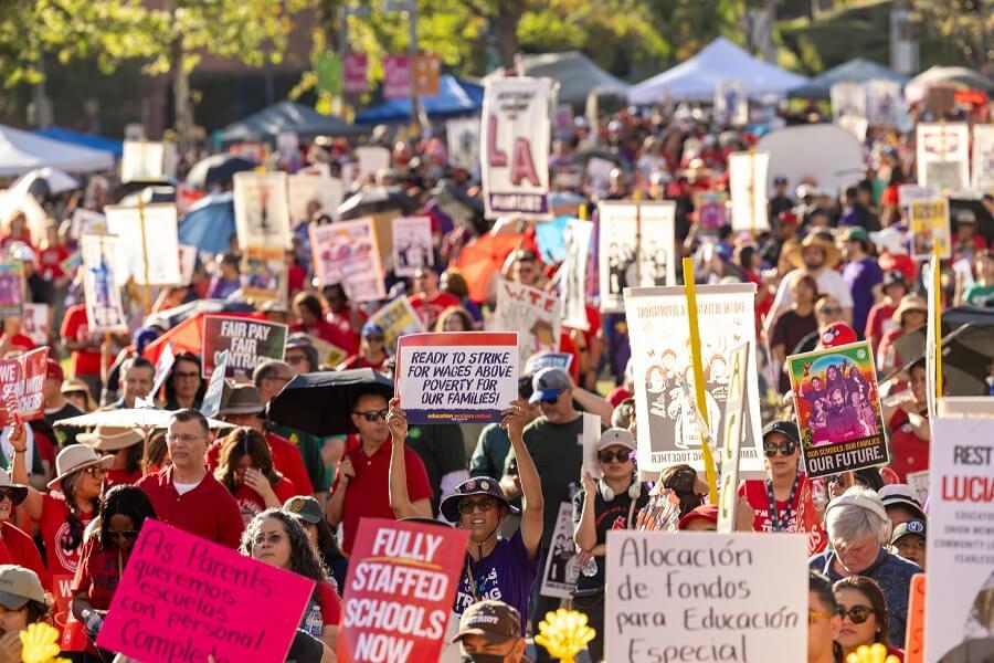 LAUSD and Teachers Union Reach Tentative Deal to Avert Strike