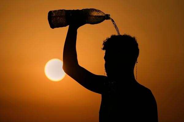 National Weather Service Warns Dangerous Heat Wave With High Humidity Across U.S. Ahead Of July Fourth
