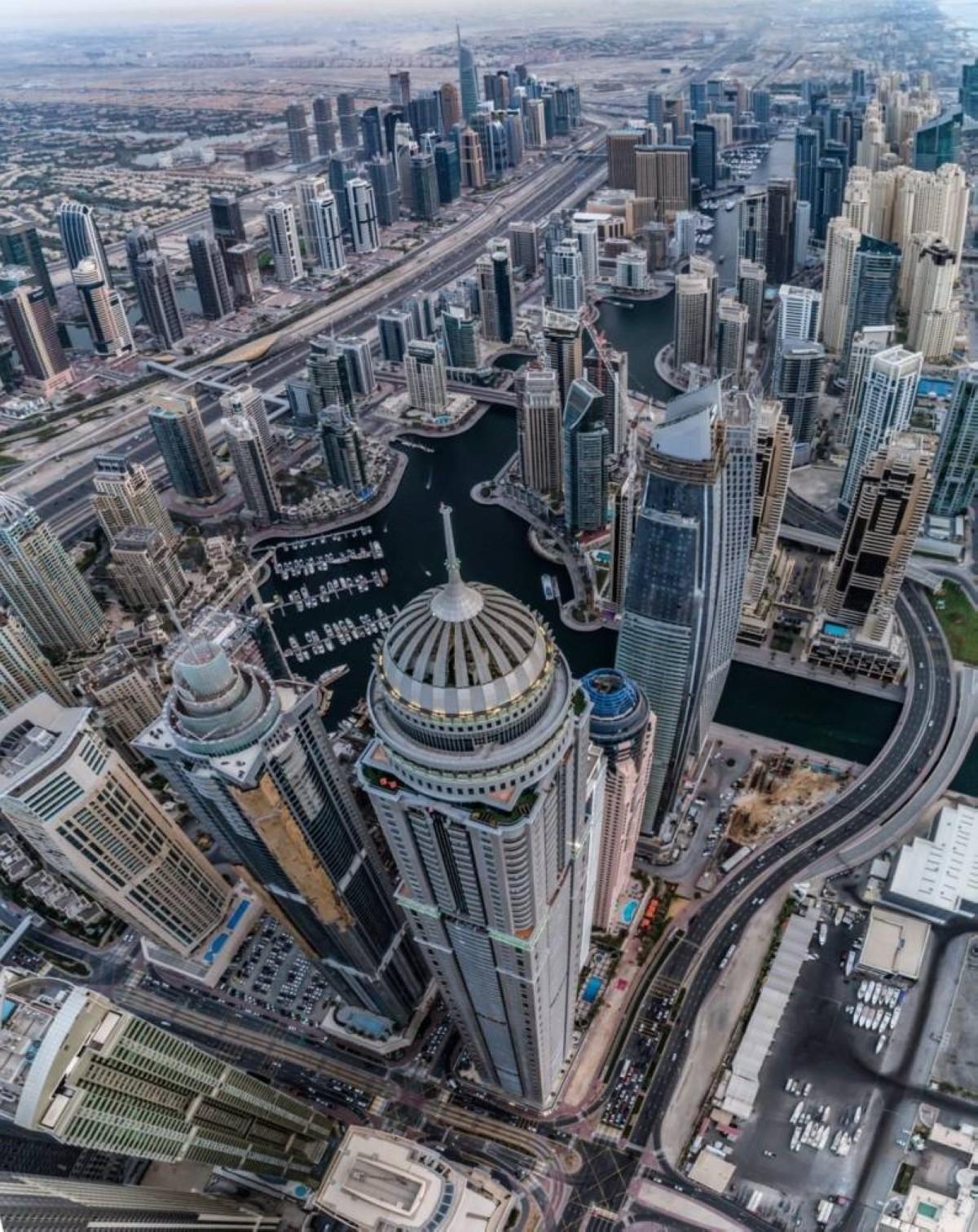 Image from Al-Bayan