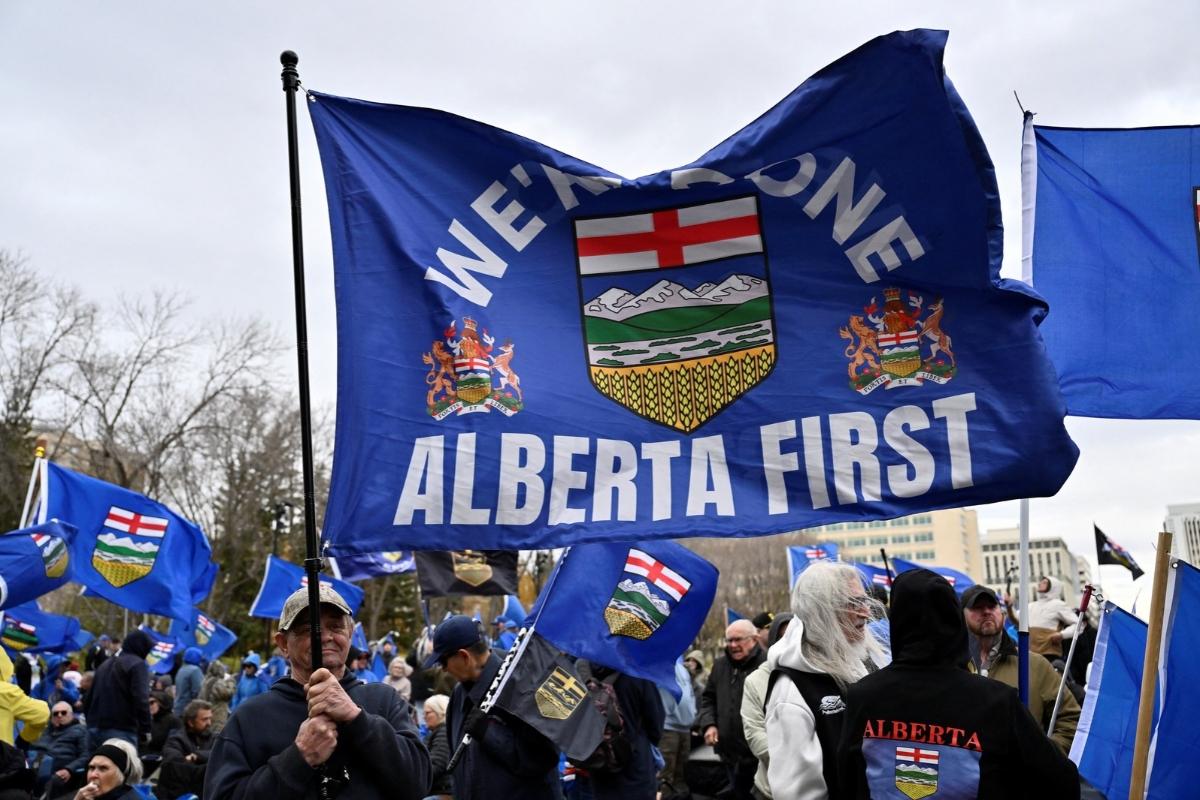 Alberta Voters Head to Polls to Decide Whether to Separate From Canada
