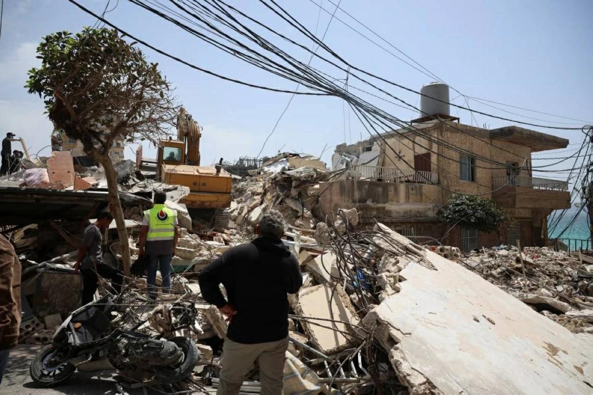 Israel Strikes Southern Lebanon Despite Ceasefire, Hezbollah Attacks Qantara