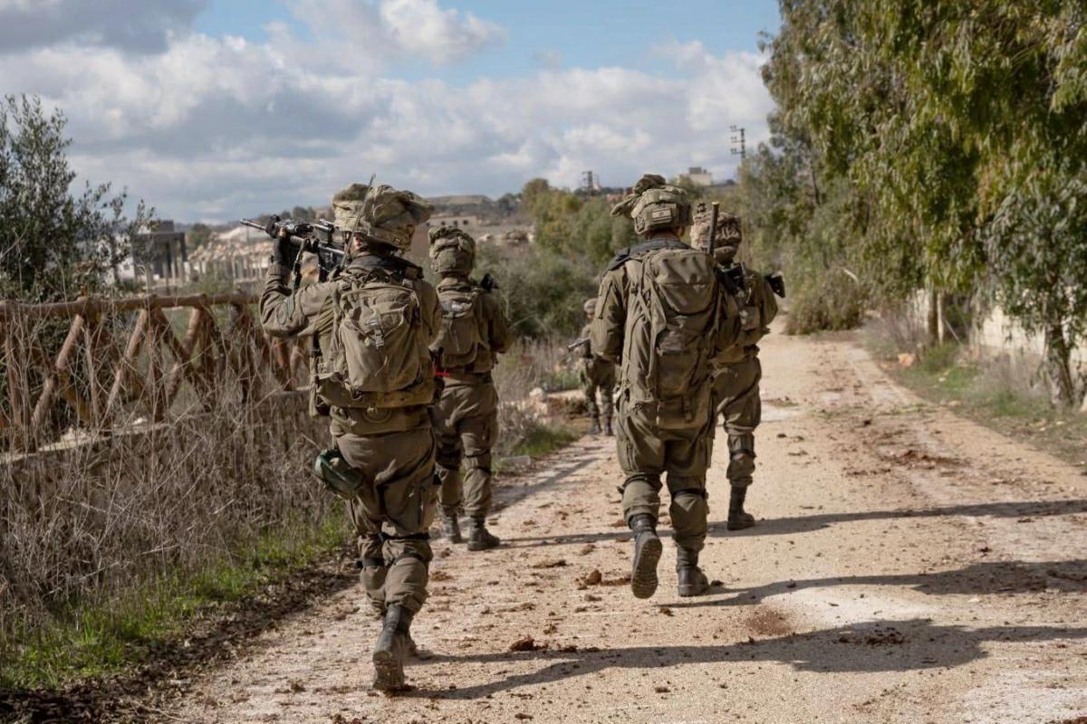 IDF Kills Two Israeli Reservists in Southern Lebanon Explosion as Rome Talks Continue