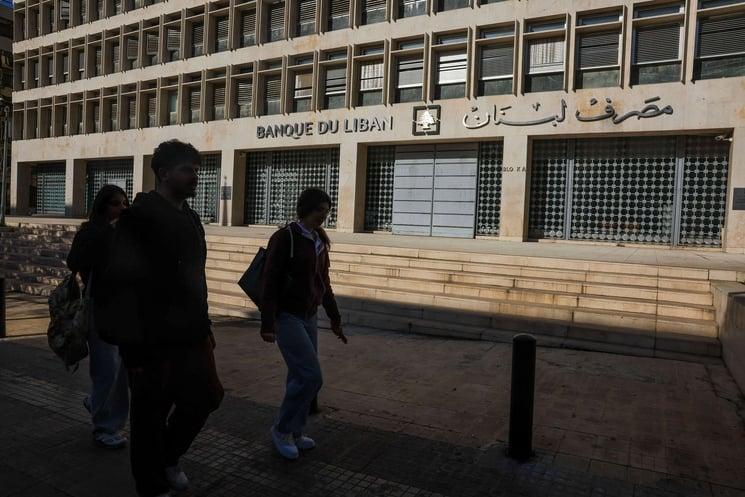 Lebanon’s Central Bank Revokes Bank Saderat Iran’s License Amid U.S. Pressure