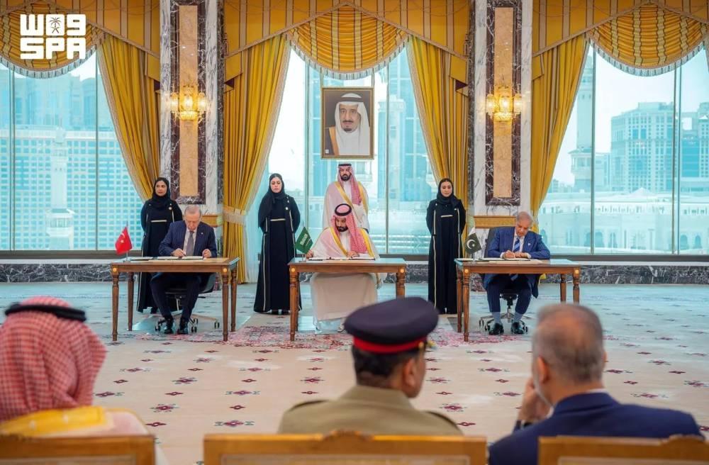 Saudi Arabia, Pakistan, and Turkey Sign Mecca Joint Defence Agreement Treating Attacks as Attacks on All