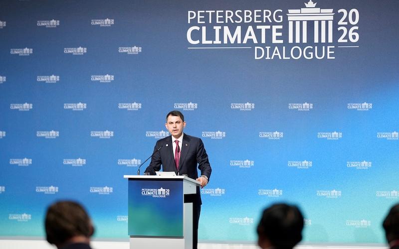 Turkish Climate Minister Murat Kurum calls for faster clean-energy transition, warning against fossil-fuel reliance