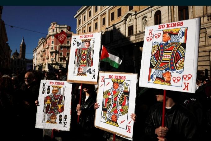 No Kings Protesters Across the United States Urge Early Voting Ahead of November 3 Midterms