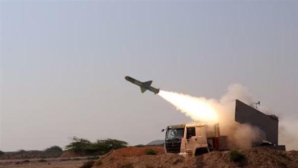 Iran Revolutionary Guards Close Strait of Hormuz, Disrupt Global Supply Chains