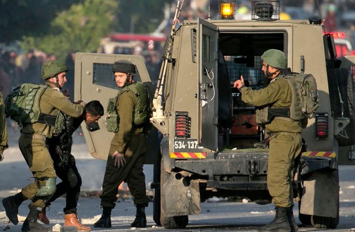 Israel Raids Qalqilya, Detains Eight Palestinians, Including Three Children