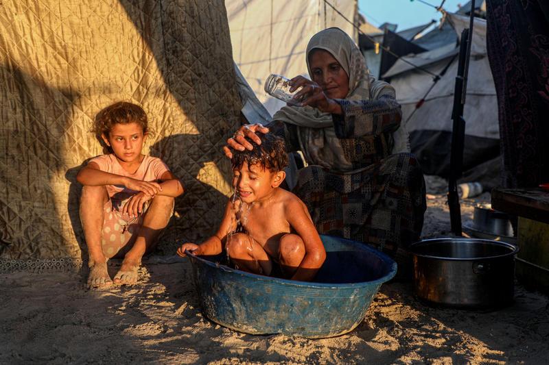 UNICEF reports Israeli strikes have killed over 100 Gaza children since the ceasefire began