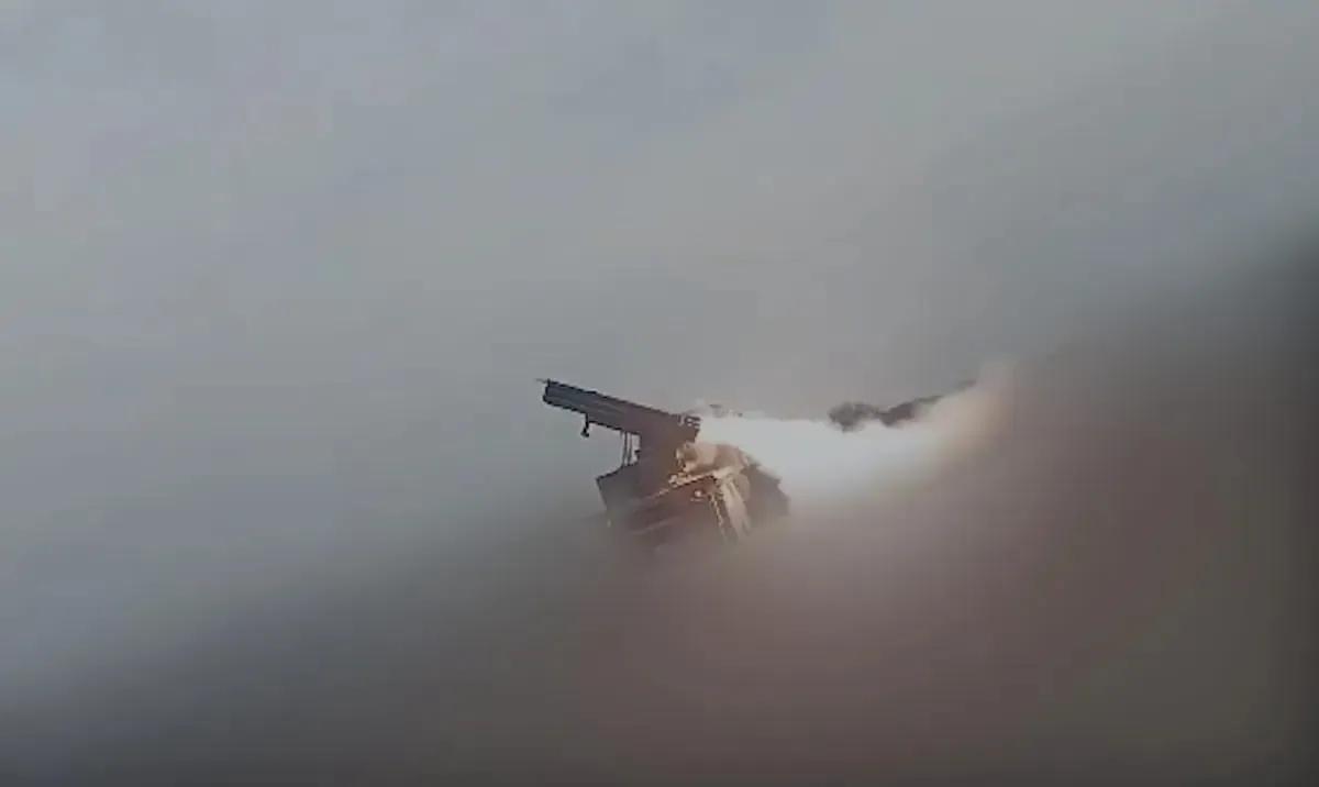 Houthis Launch Missile And Drone Attacks In Taiz, Forcing New Displacement In Maqbanah