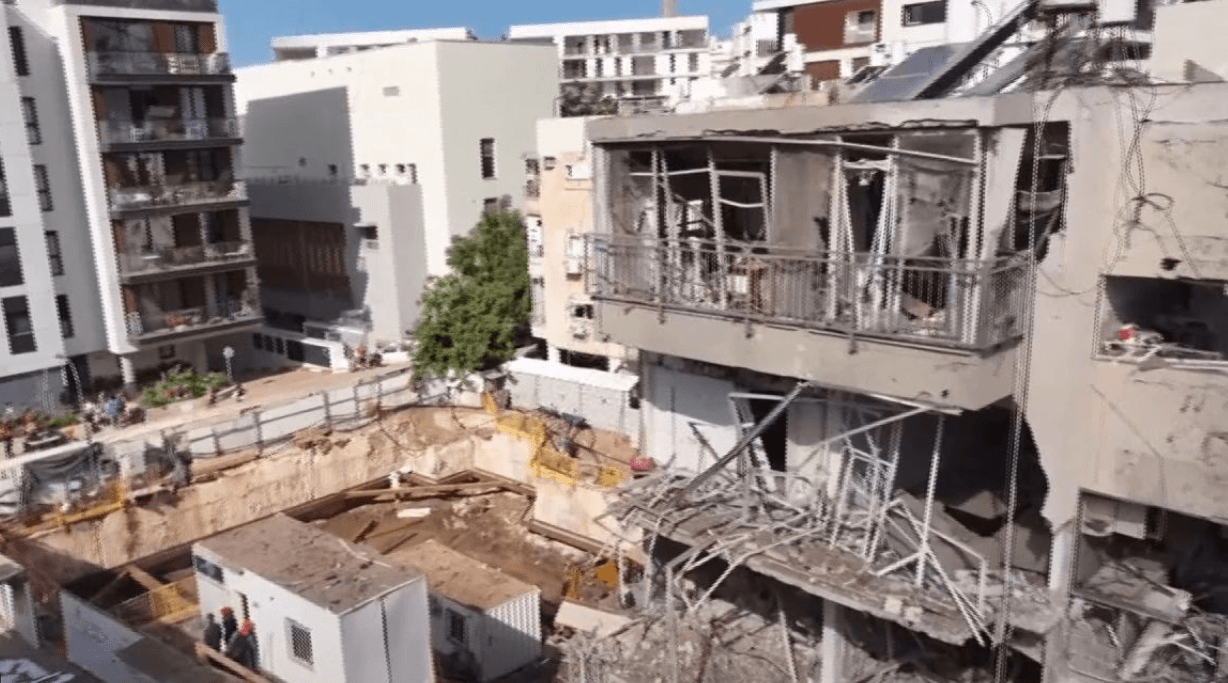 US Initiates Outreach to Iran; Tehran Says It Will Listen.