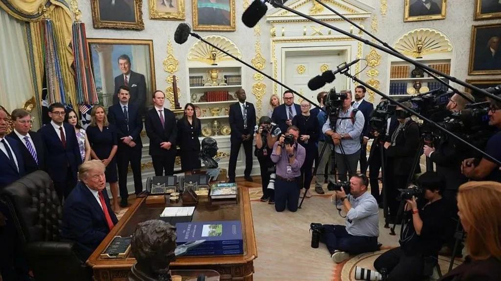 Trump Bans CNN, MS NOW, and Politico From White House After Secret Service Revokes Passes
