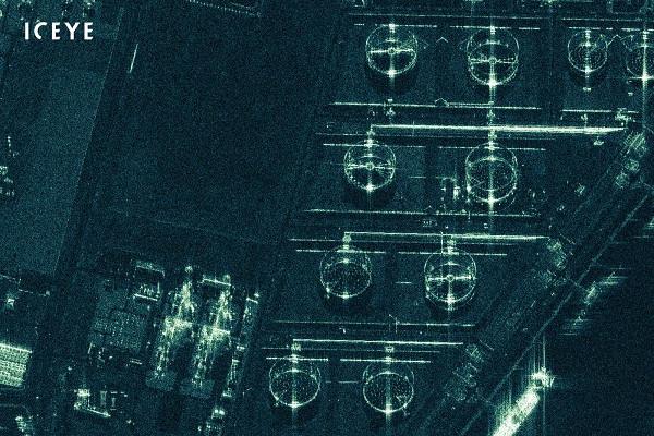 Russia Moves Cosmos 2610-2614 Satellites to Shadow ICEYE-X36 Radar Satellite