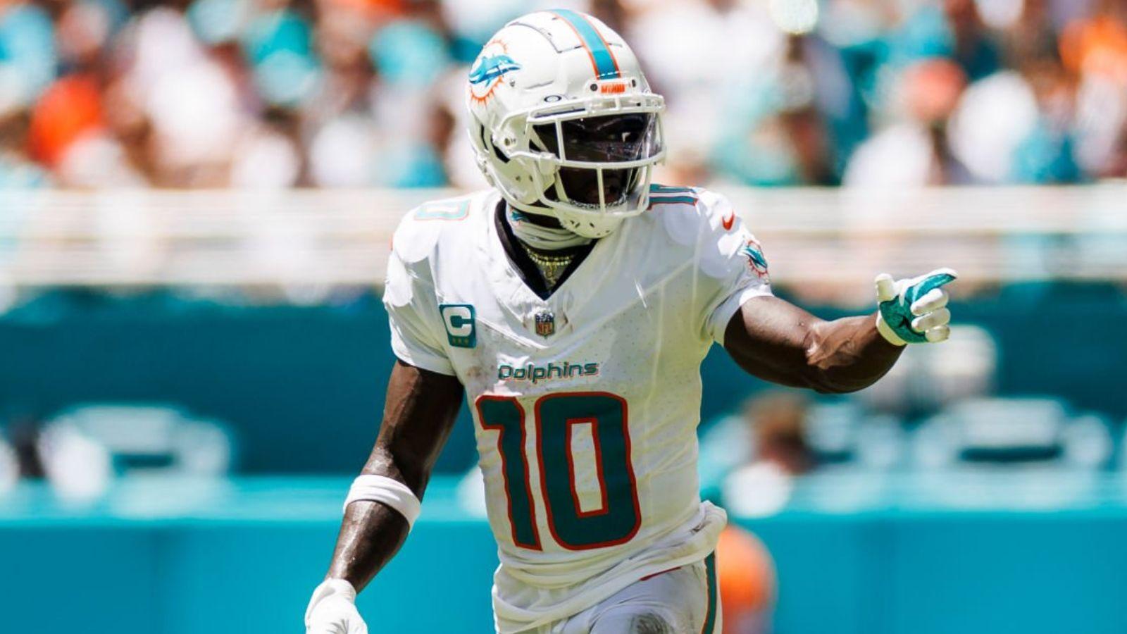 Reese Tops Cameo List; Miami Ponders Boston As Hill Exit Looms