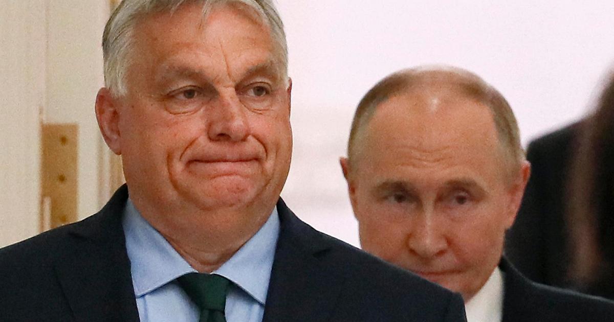 Ukraine says it struck Russian frigates Admiral Essen and Admiral Makarov at Novorossiysk