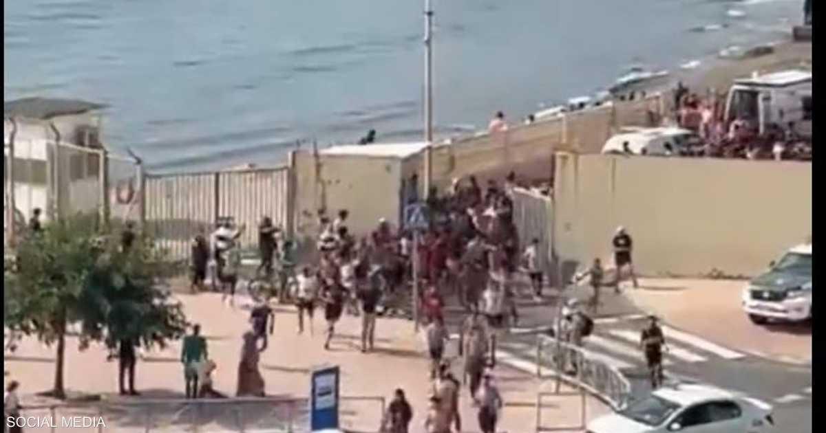 Spain Deployed Armed Forces After 50,000 Migrants Crossed From Morocco Into Ceuta