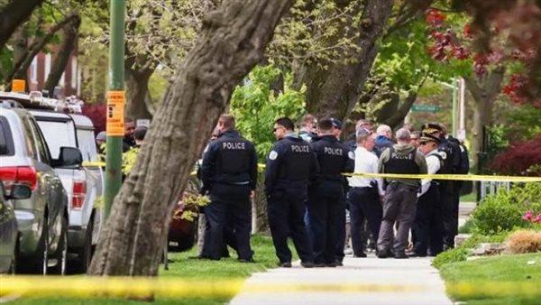Robbery Suspect Kills Chicago Police Officer, Critically Wounds Another at Swedish Hospital