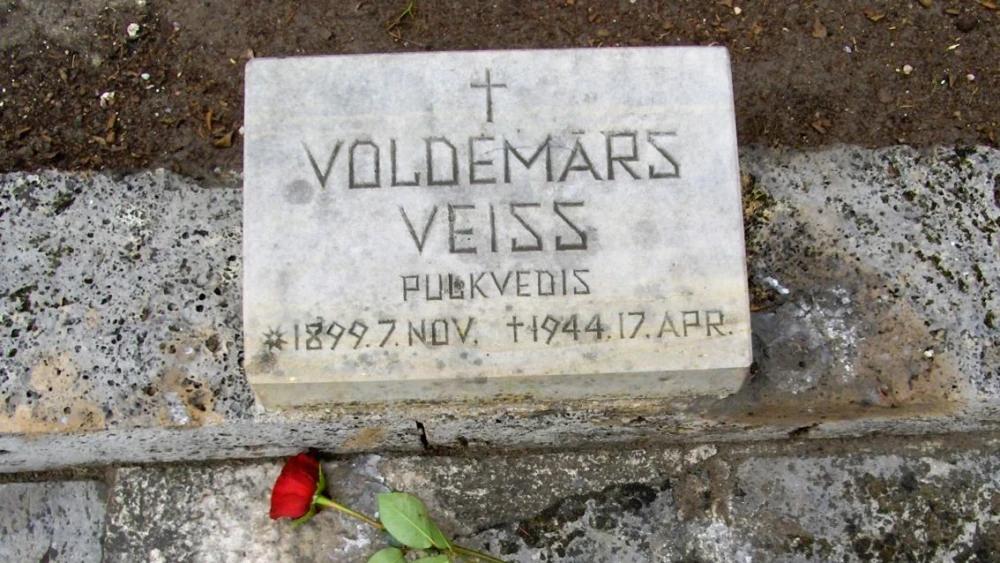 Latvia Honors SS Officer Voldemārs Veiss as Flowers Appear at Riga Cemetery