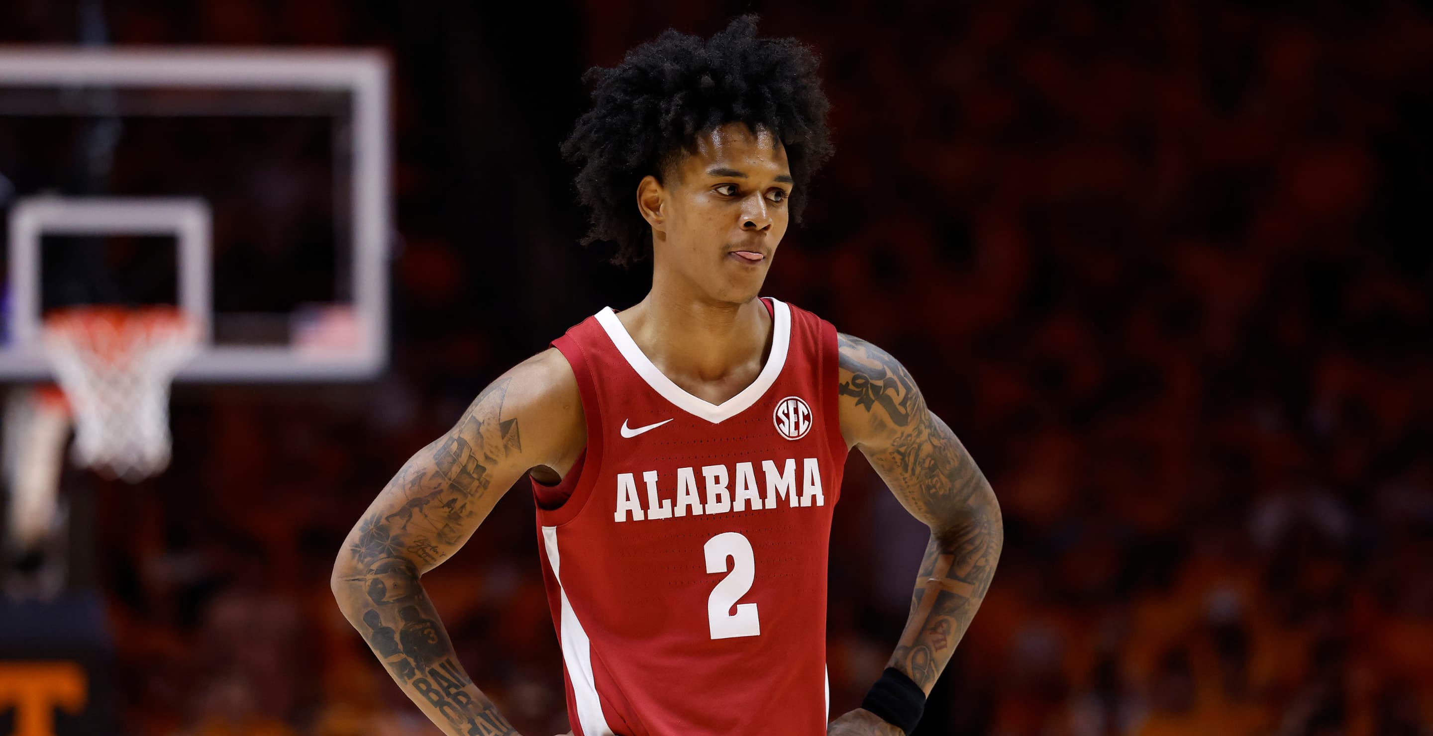 Alabama Point Guard Aden Holloway Arrested on Felony Drug Possession Charge After 2.1 Pounds Found