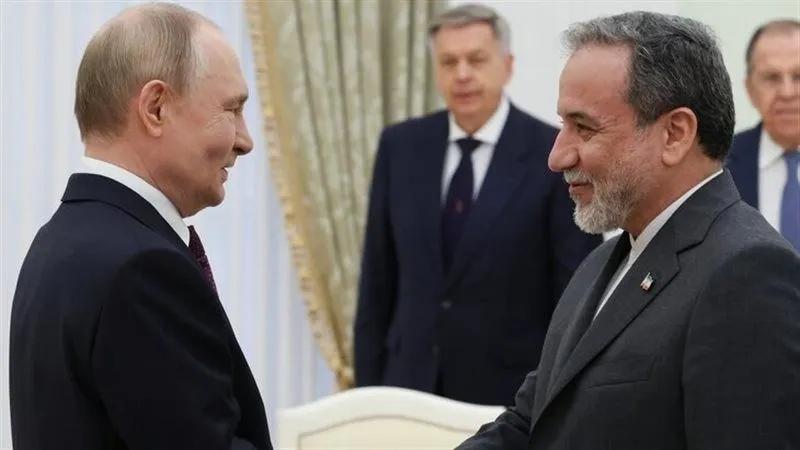 Putin Pledges Support for Iran as Abbas Araghchi Meets Him in St. Petersburg