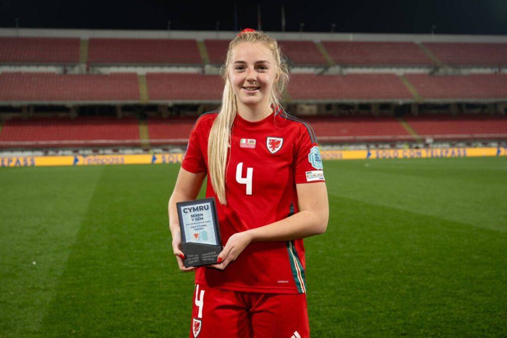 Mayzee Davies Returns To Wales Squad For World Cup Qualifiers Against Albania