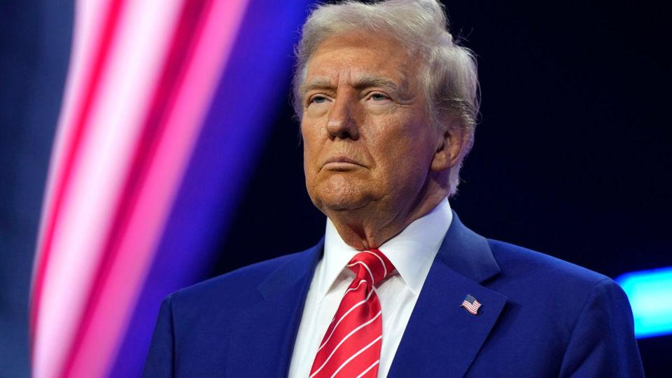 Jeffrey Goldberg Says Trump Pursues Closer Ties With Gulf States, Negotiates Directly With Iran