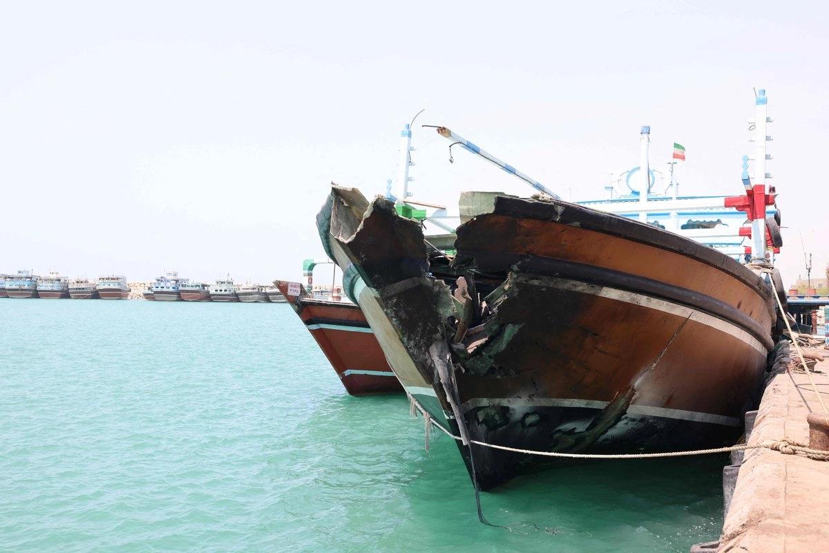Iran’s Revolutionary Guards Reject Trump’s Strait of Hormuz Control Claim, Warn US Vessels