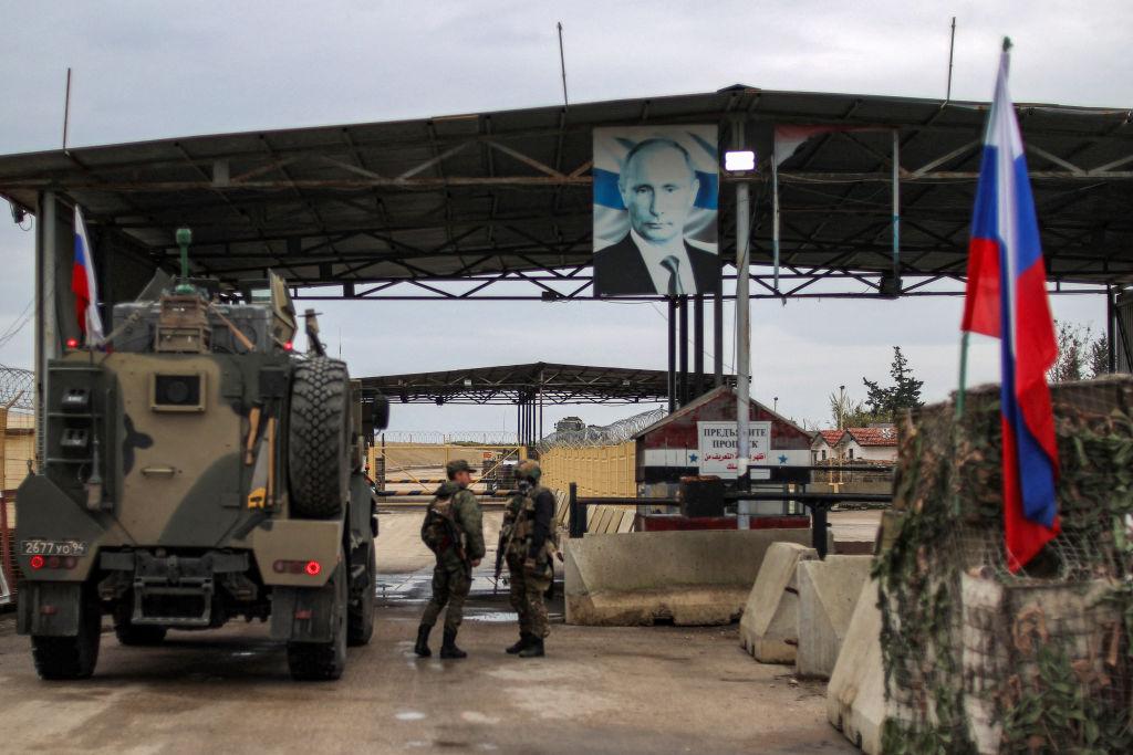 Russia Discusses Possible Restructuring of Tartus and Khmeimim Bases With Damascus
