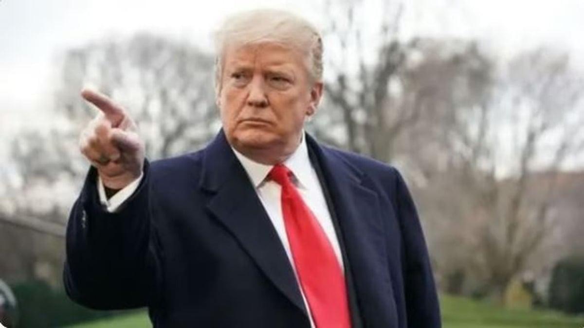 Iran and Oman Near Strait of Hormuz Draft Deal as Trump Presses Within 48 Hours
