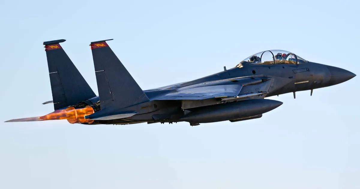 Iranian Tribesmen Fire on U.S. Black Hawks During F-15E Rescue Effort